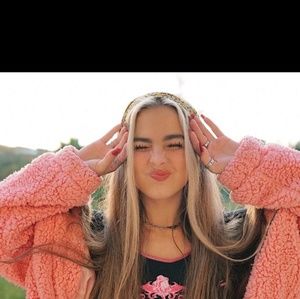 Meet your Posher, Sammy